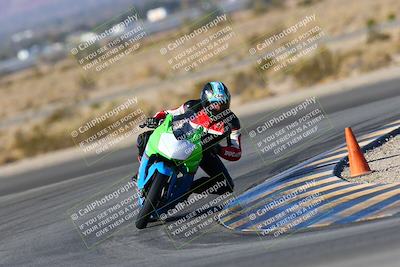 media/Jan-09-2022-SoCal Trackdays (Sun) [[2b1fec8404]]/Turn 11 (935am)/